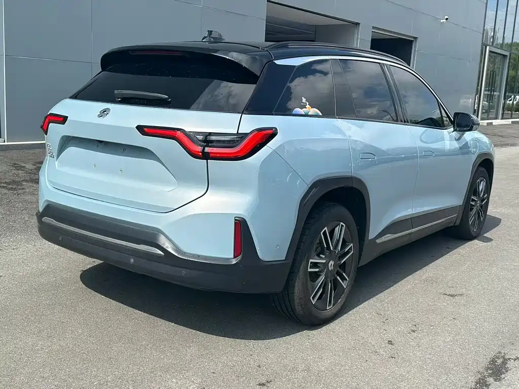 NIO ES6 — миниатюра 8