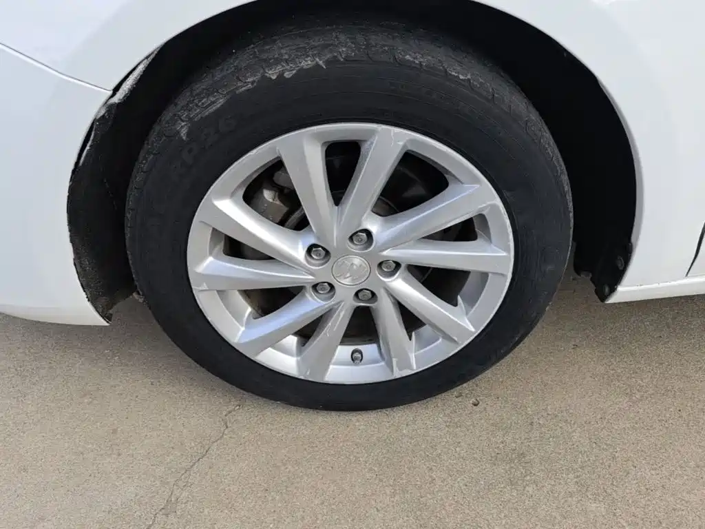 Buick Verano — миниатюра 25