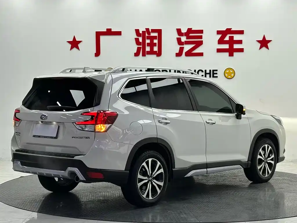 SUBARU FORESTER