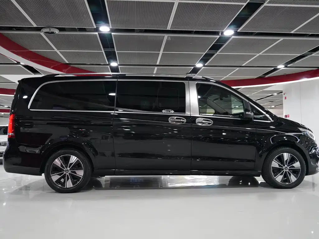 Mercedes-Benz V-Class V 2021 V 260 L Luxury