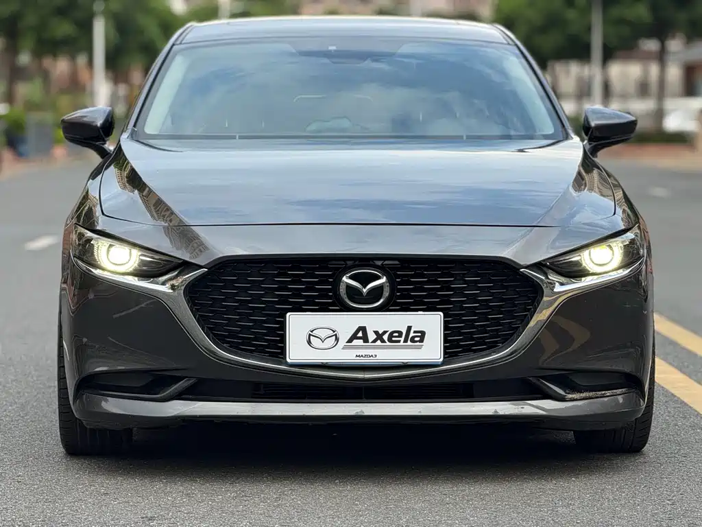 Mazda 3 Axela — миниатюра 2