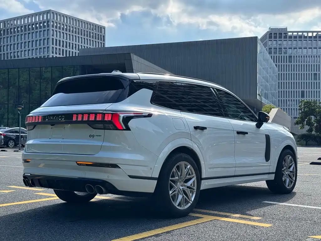 Lynk & Co 09 EM-P — миниатюра 15