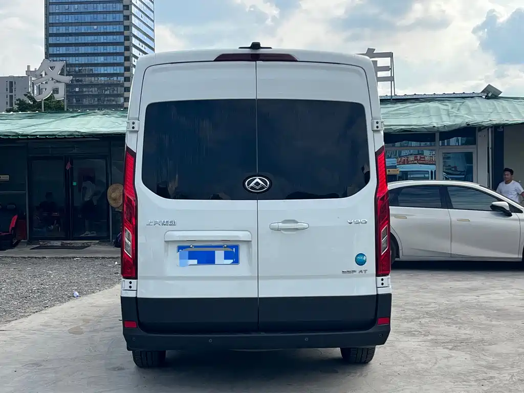 MAXUS V90 — миниатюра 5