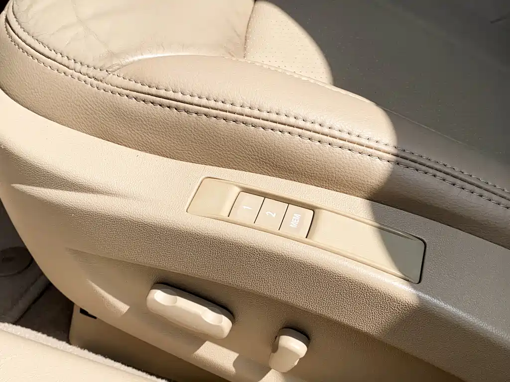 Buick LaCrosse — миниатюра 13