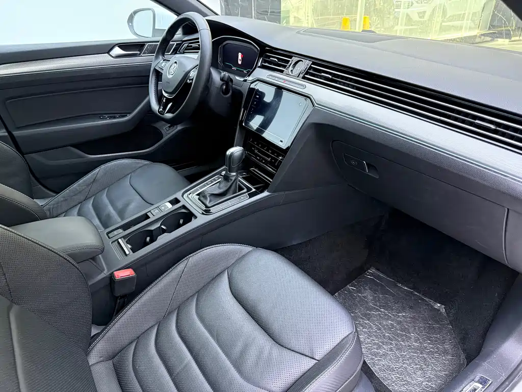 Volkswagen CC — миниатюра 20