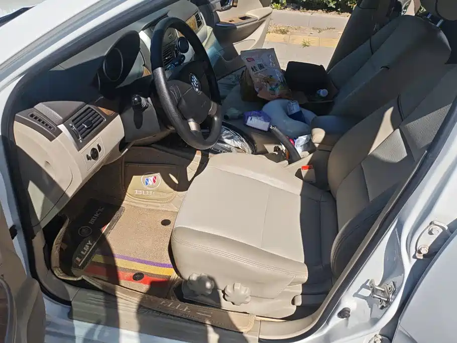 Buick Excelle — миниатюра 9