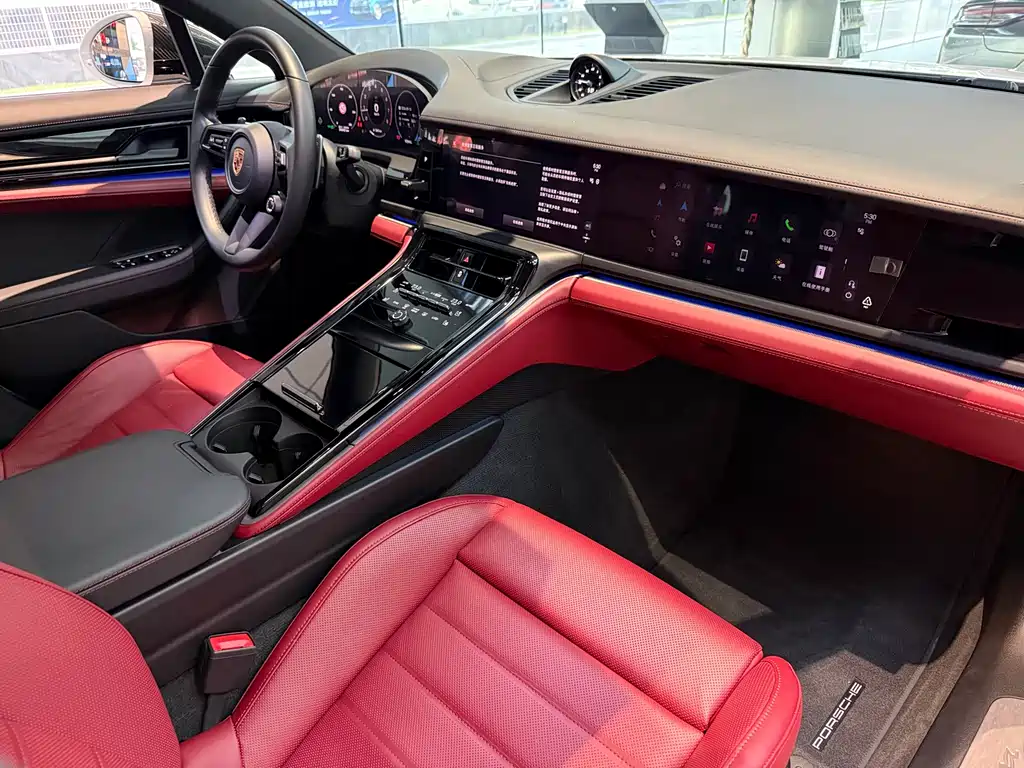 Porsche Panamera — миниатюра 9