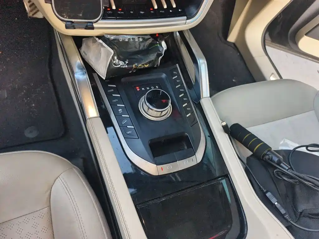 Zotye Zotye T700 — миниатюра 10