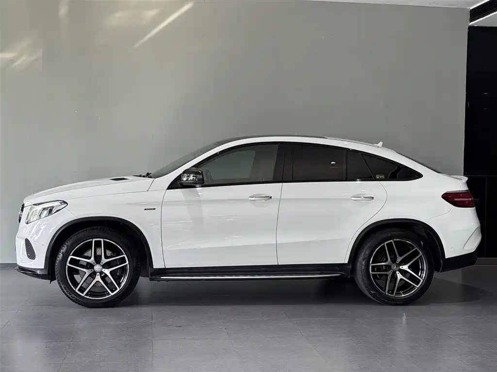 Mercedes-Benz GLE 2015 GLE 450 AMG 4MATIC SUV