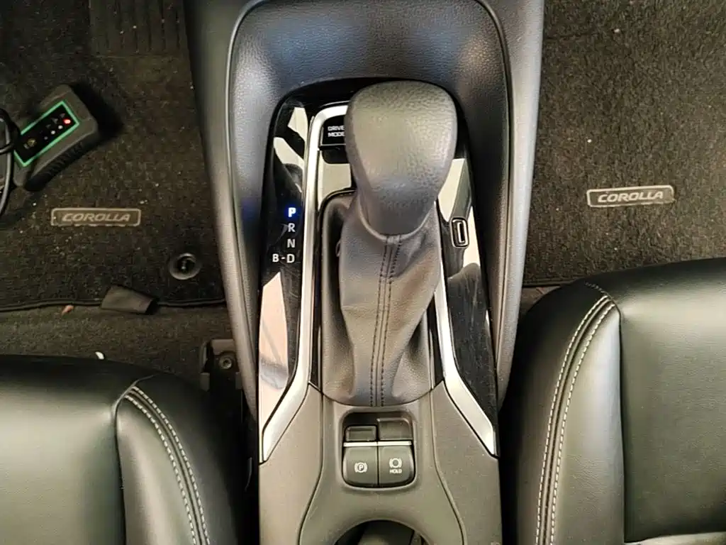 Toyota Corolla — миниатюра 14