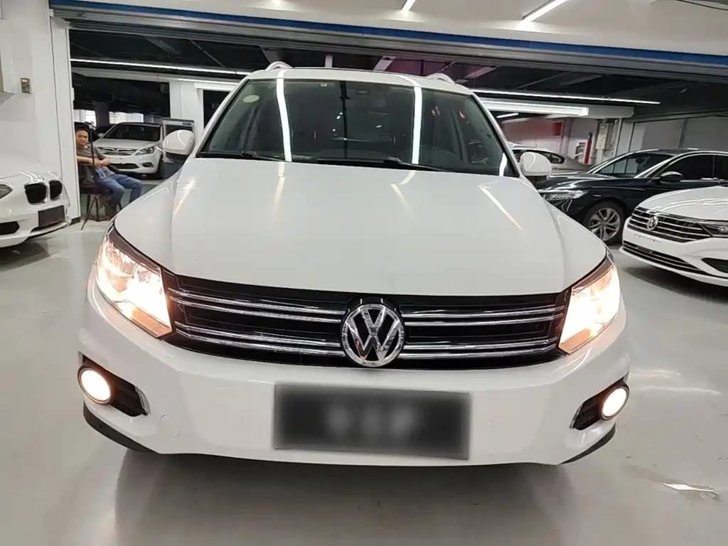 Volkswagen Tiguan — миниатюра 3