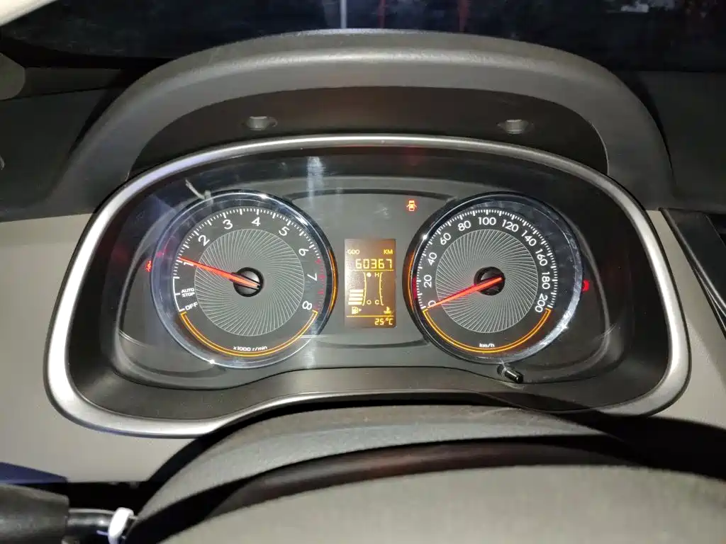Chevrolet Sail — миниатюра 12