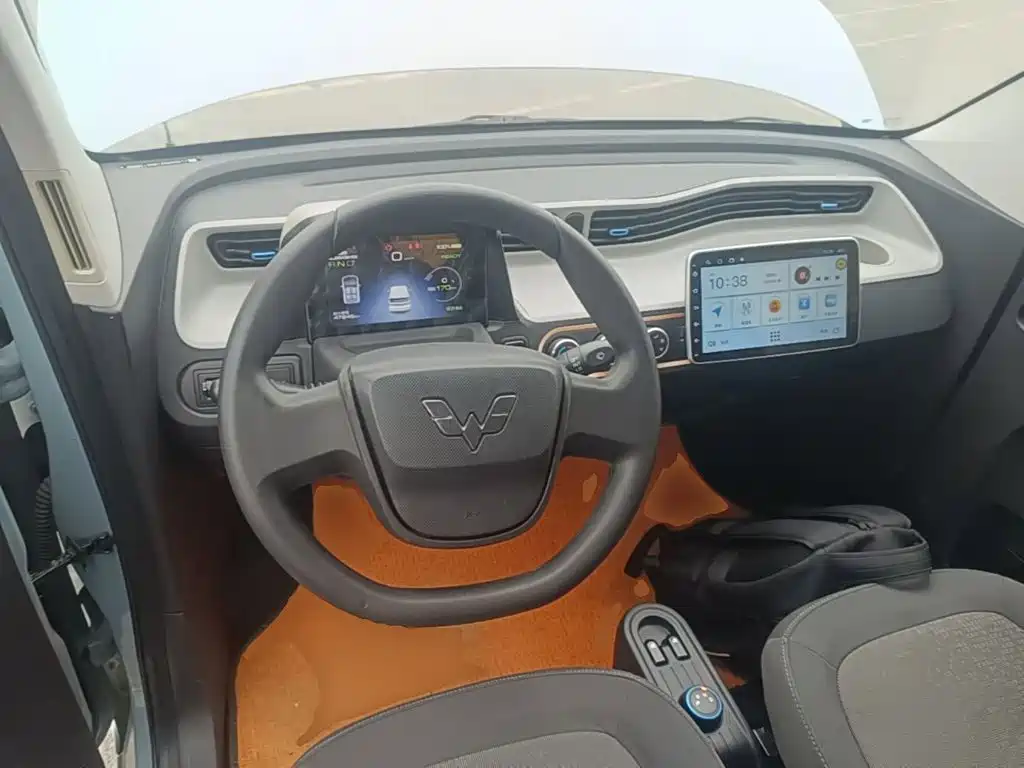 Wuling MINIEV — миниатюра 11