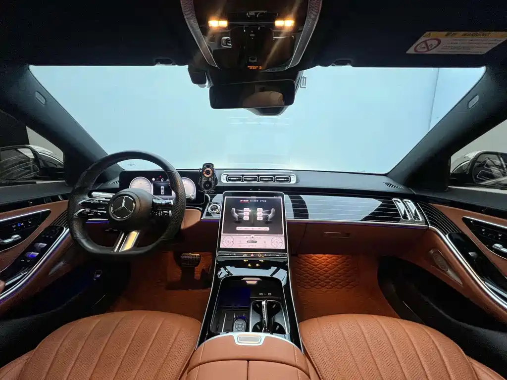 Mercedes-Benz S-Class — миниатюра 8