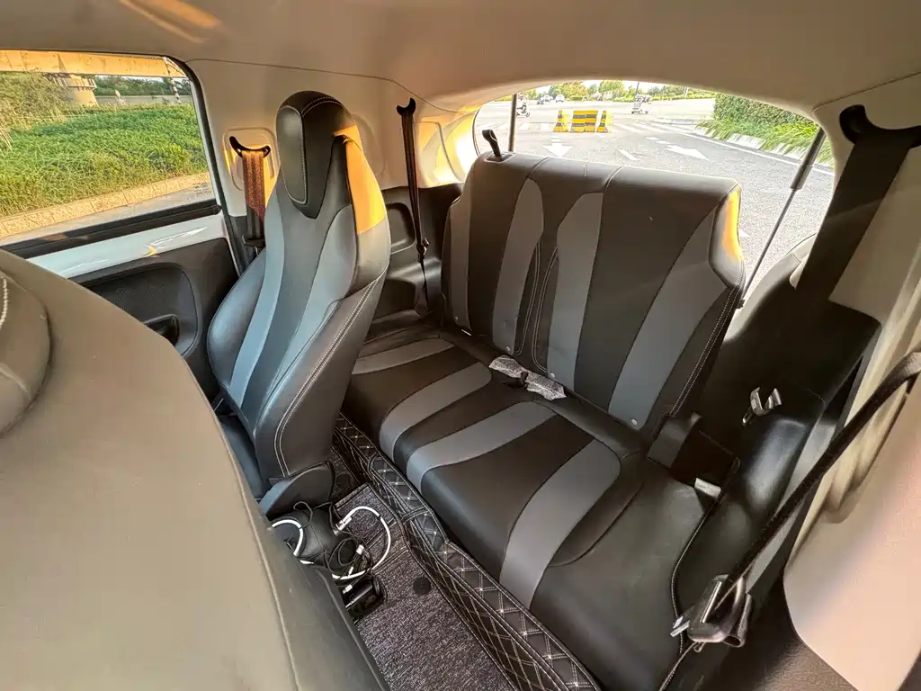 Roewe Clever — миниатюра 21