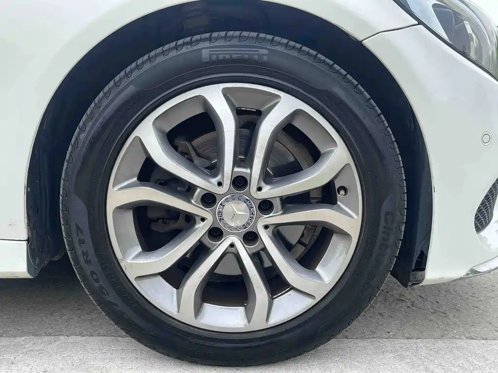 Mercedes-Benz C-Class — миниатюра 9