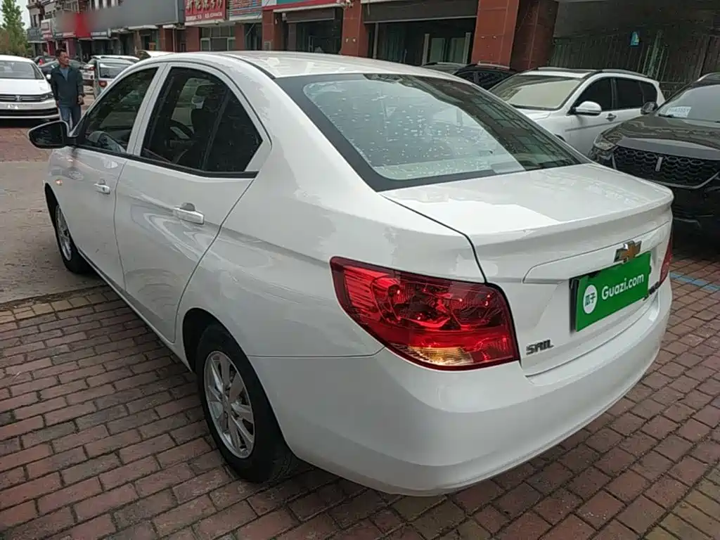 Chevrolet Sail — миниатюра 5