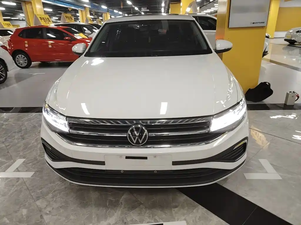 Volkswagen Bora — миниатюра 3
