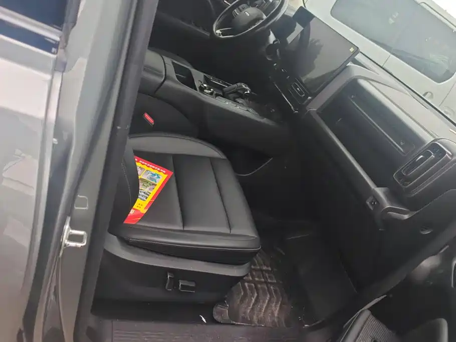 Haval Menglong New Energy — миниатюра 8