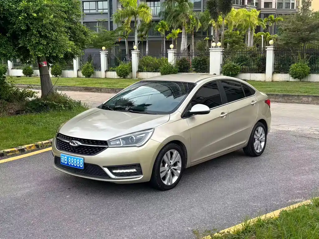 Chery Arrizo 5
