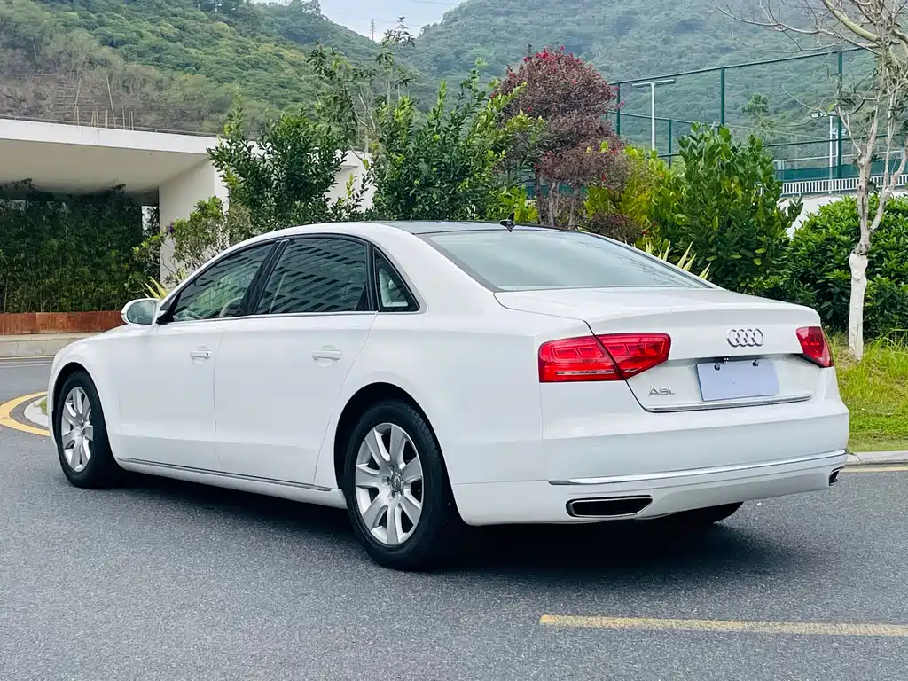 Audi A8 2013 A8L 45 TFSI quattro Comfort