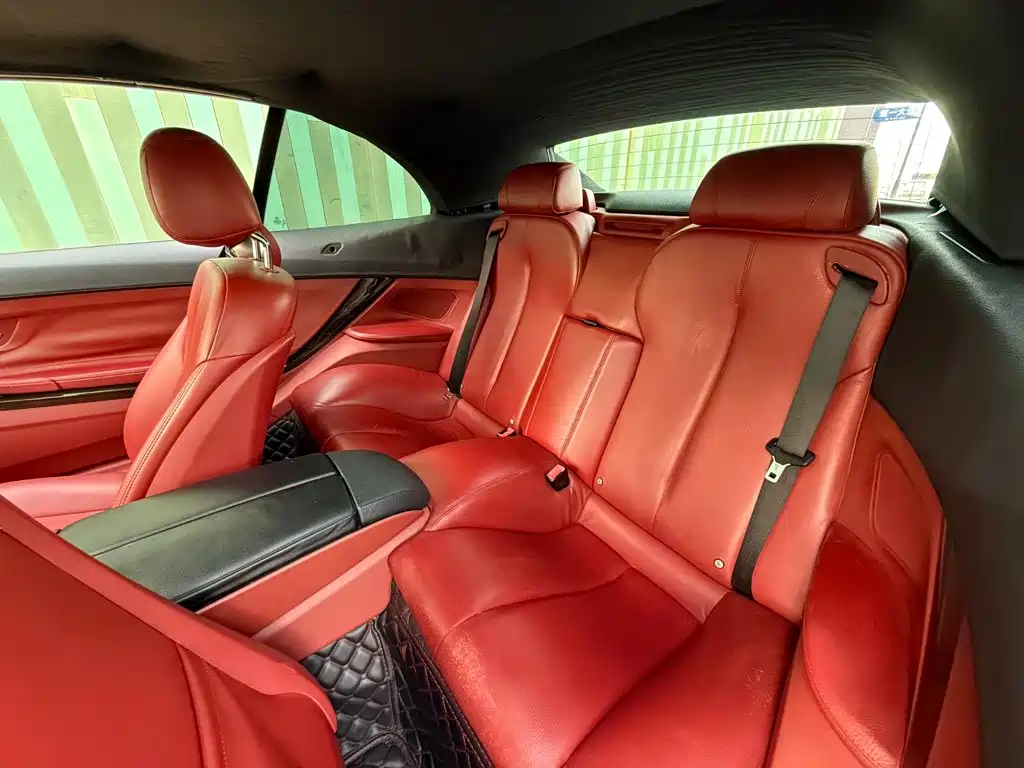 BMW 6 Series — миниатюра 8