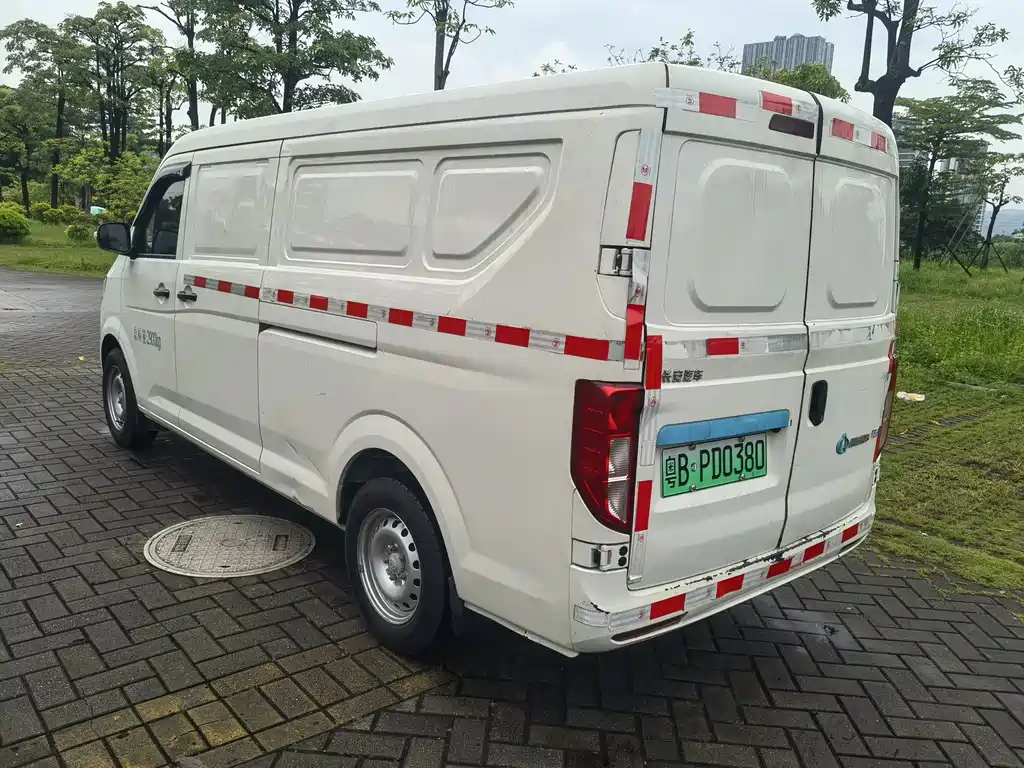 Kuayue Kuayue Star V7 EV — миниатюра 7