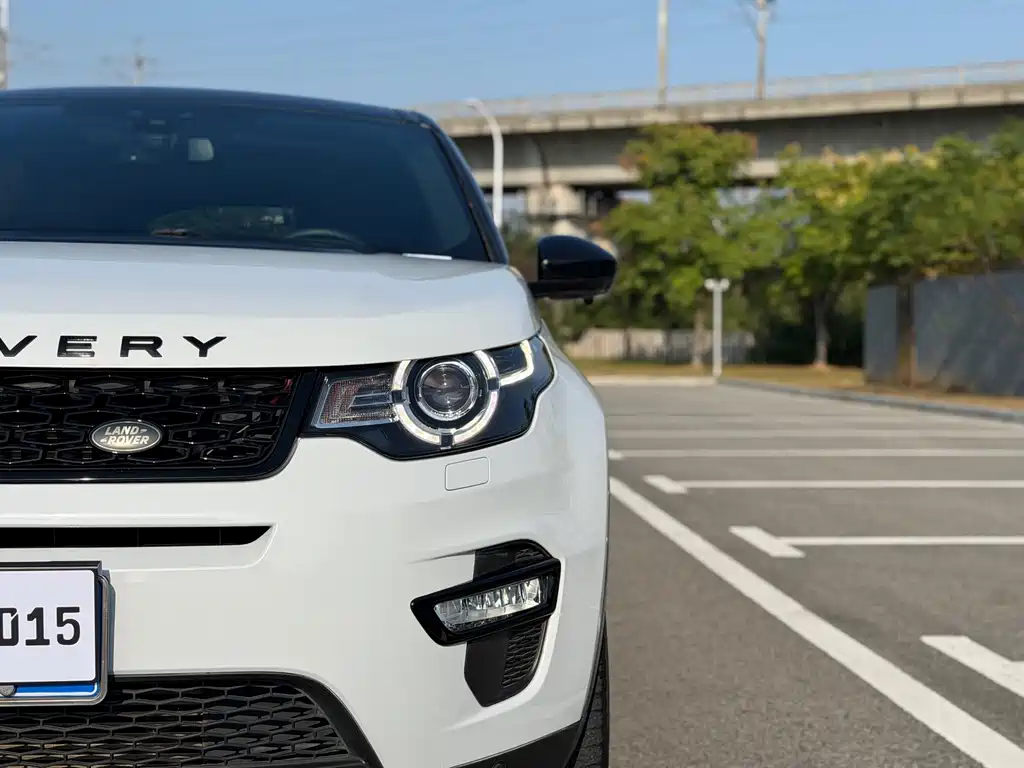 Land Rover Discovery Sport — миниатюра 23