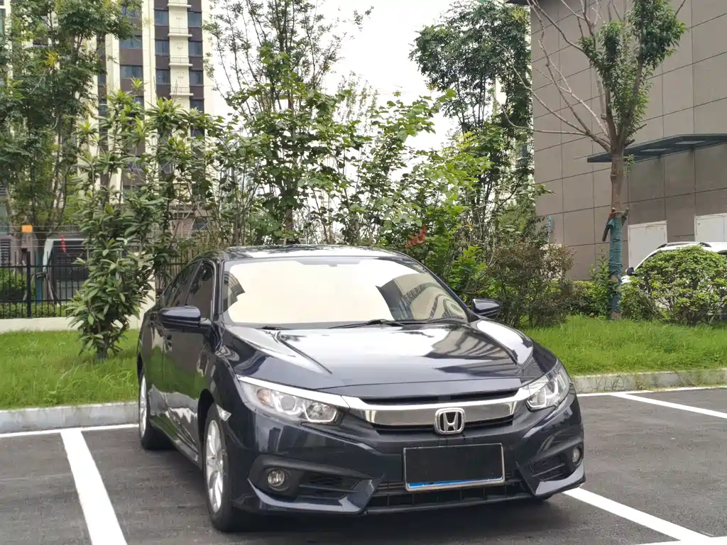 Honda Civic — миниатюра 3