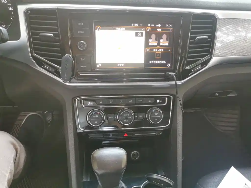 Volkswagen Teramont — миниатюра 9