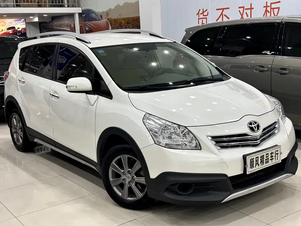 Toyota Verso — миниатюра 7