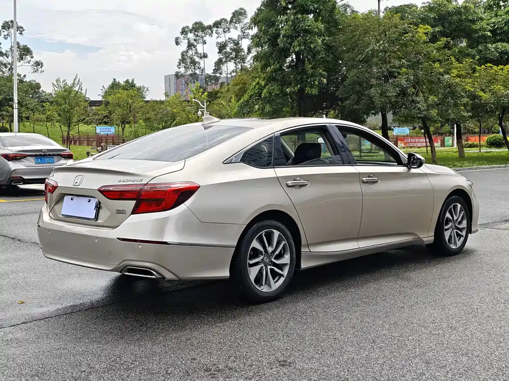 Honda Inspire — миниатюра 19