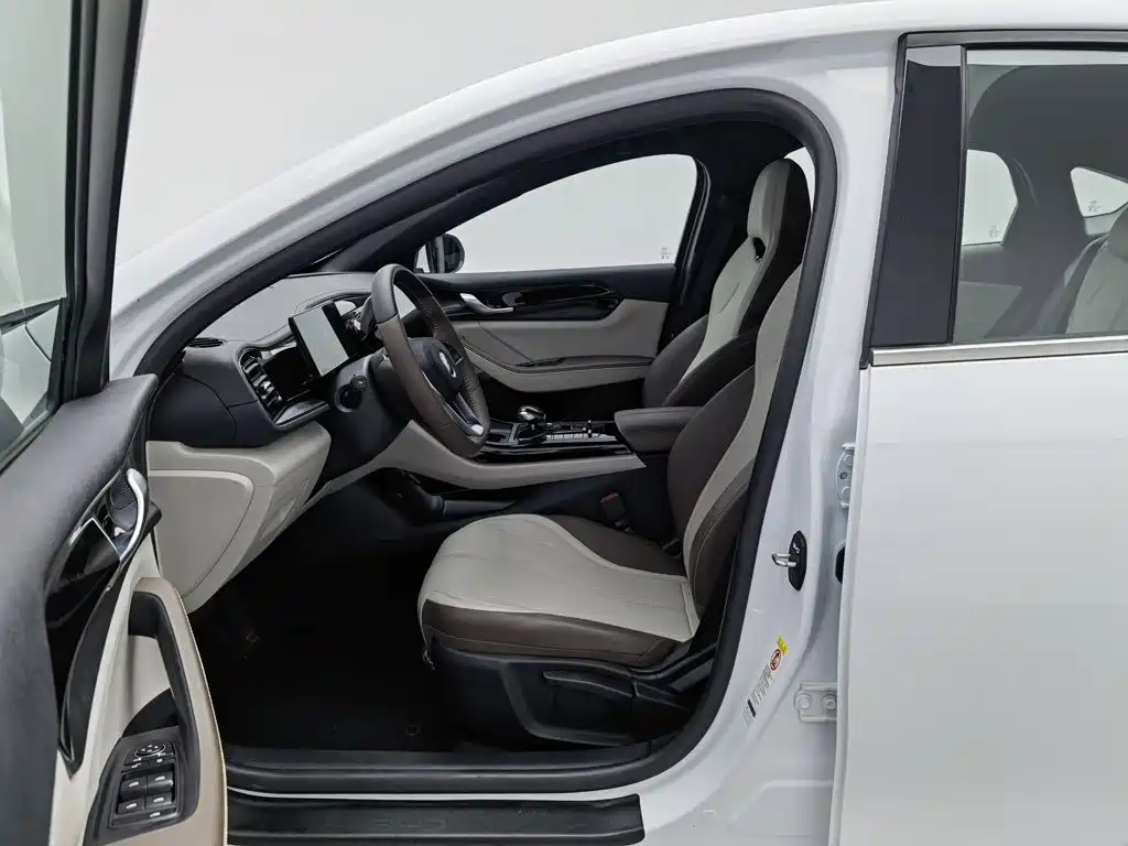 BYD Qin PLUS — миниатюра 10