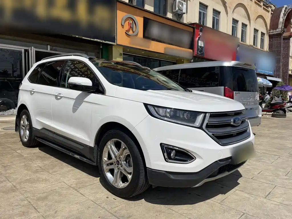 Ford Edge — миниатюра 4