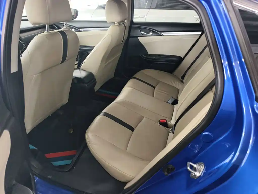 Honda Civic — миниатюра 17