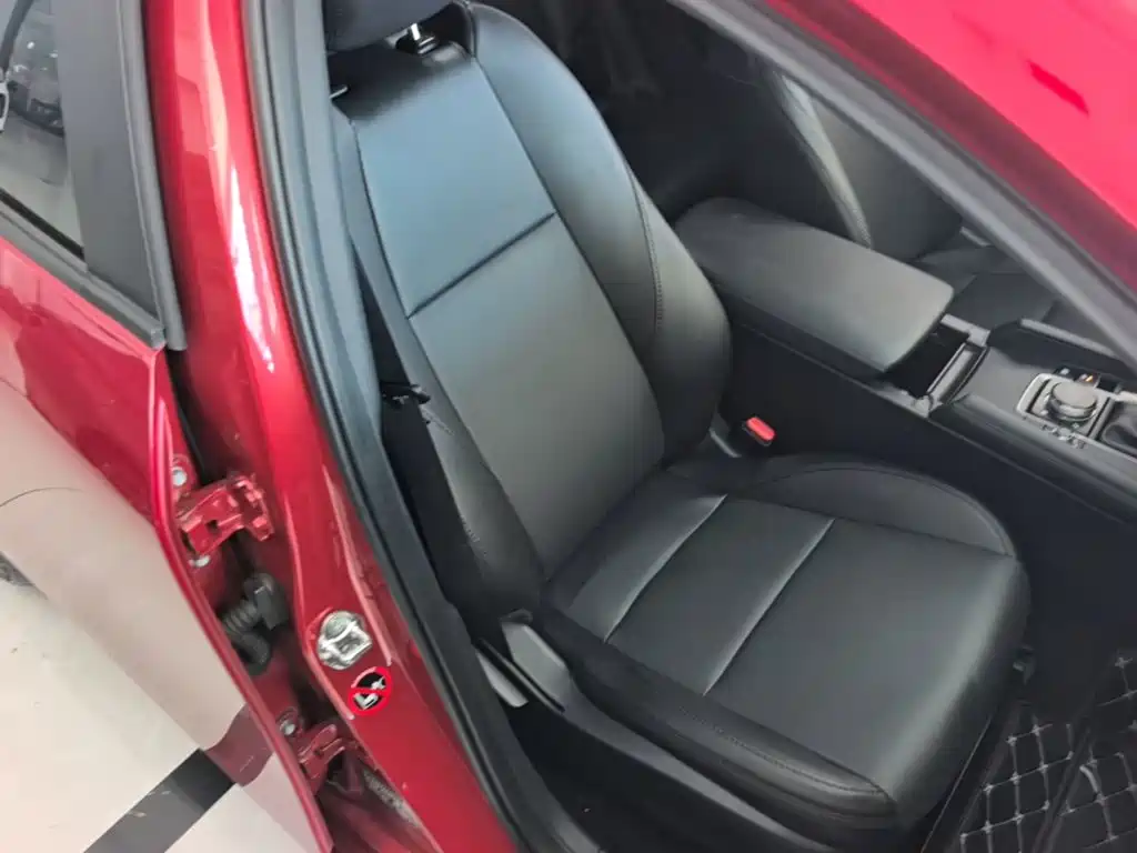 Mazda 3 Axela — миниатюра 25