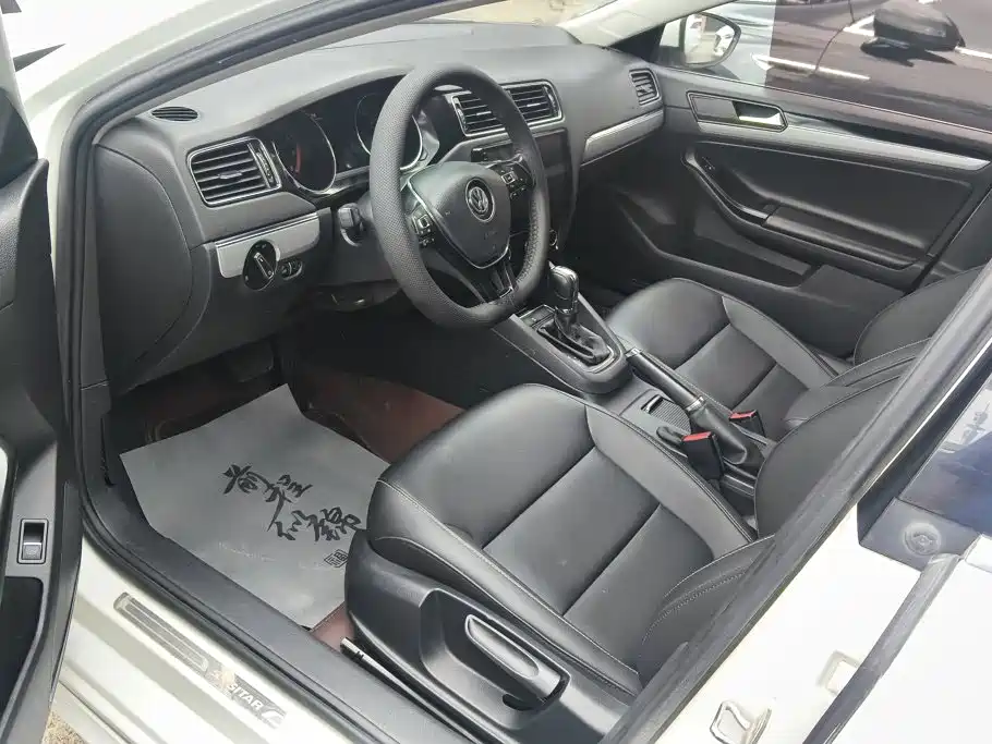 Volkswagen Sagitar — миниатюра 9