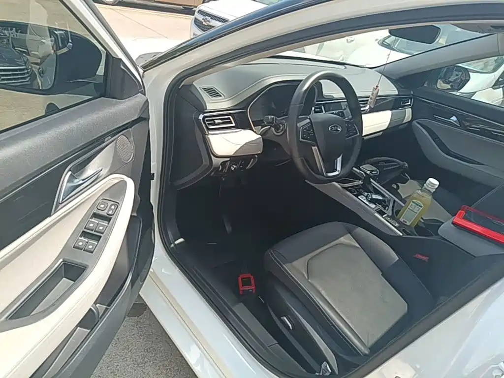 JAC A5 — миниатюра 16