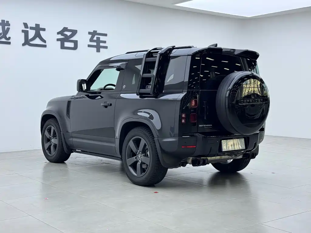 Land Rover Defender — миниатюра 20