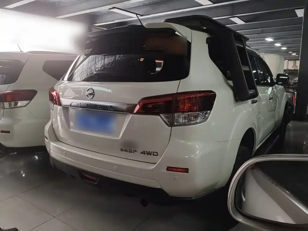 Nissan Terra 2020 2.5L XL Upper 4WD AT Luxury