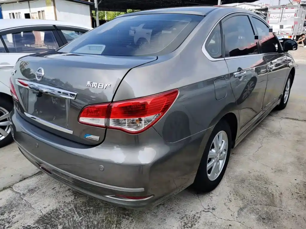 Nissan Sylphy — миниатюра 7