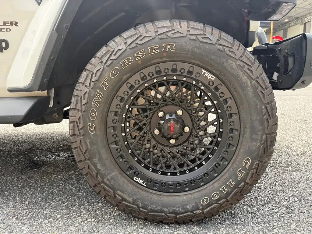 Jeep Wrangler — миниатюра 17