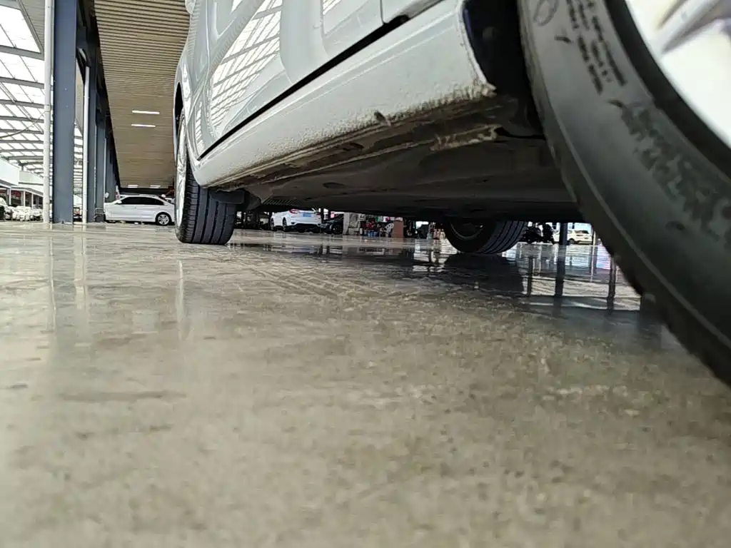Volkswagen Golf Sportsvan — миниатюра 21