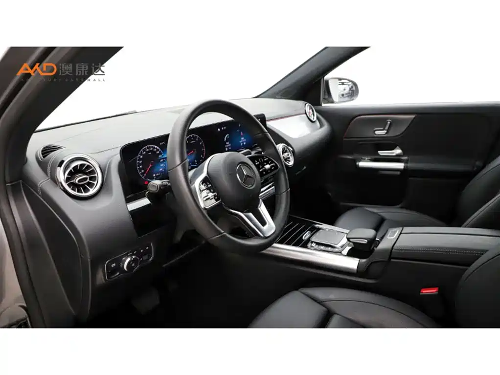Mercedes-Benz GLA — миниатюра 6