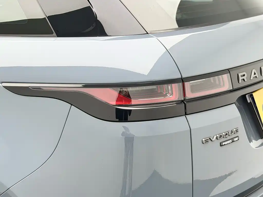 Land Rover Evoque — миниатюра 17