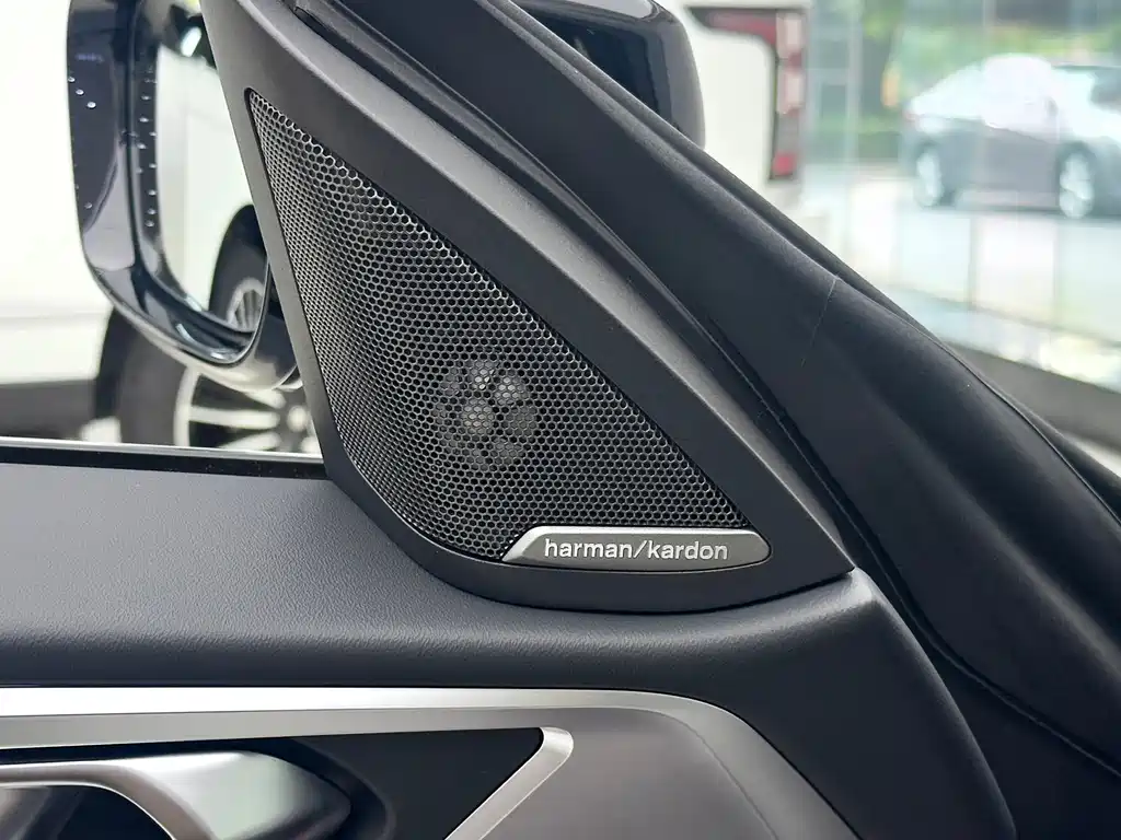 BMW 4 Series — миниатюра 19