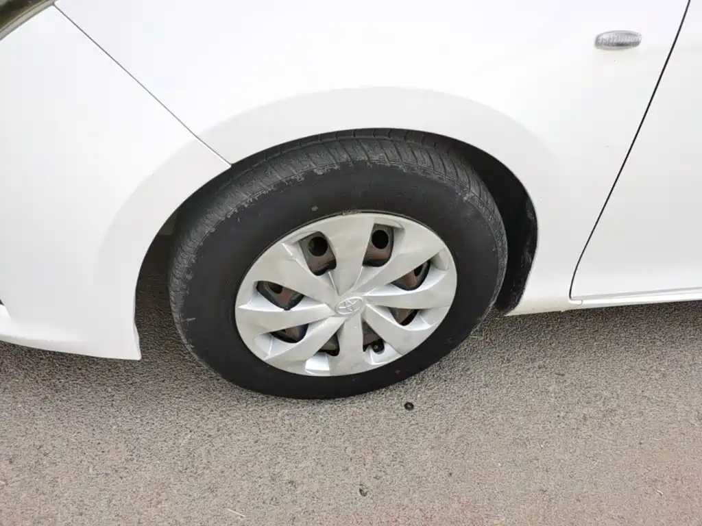 Toyota Yaris L — миниатюра 23