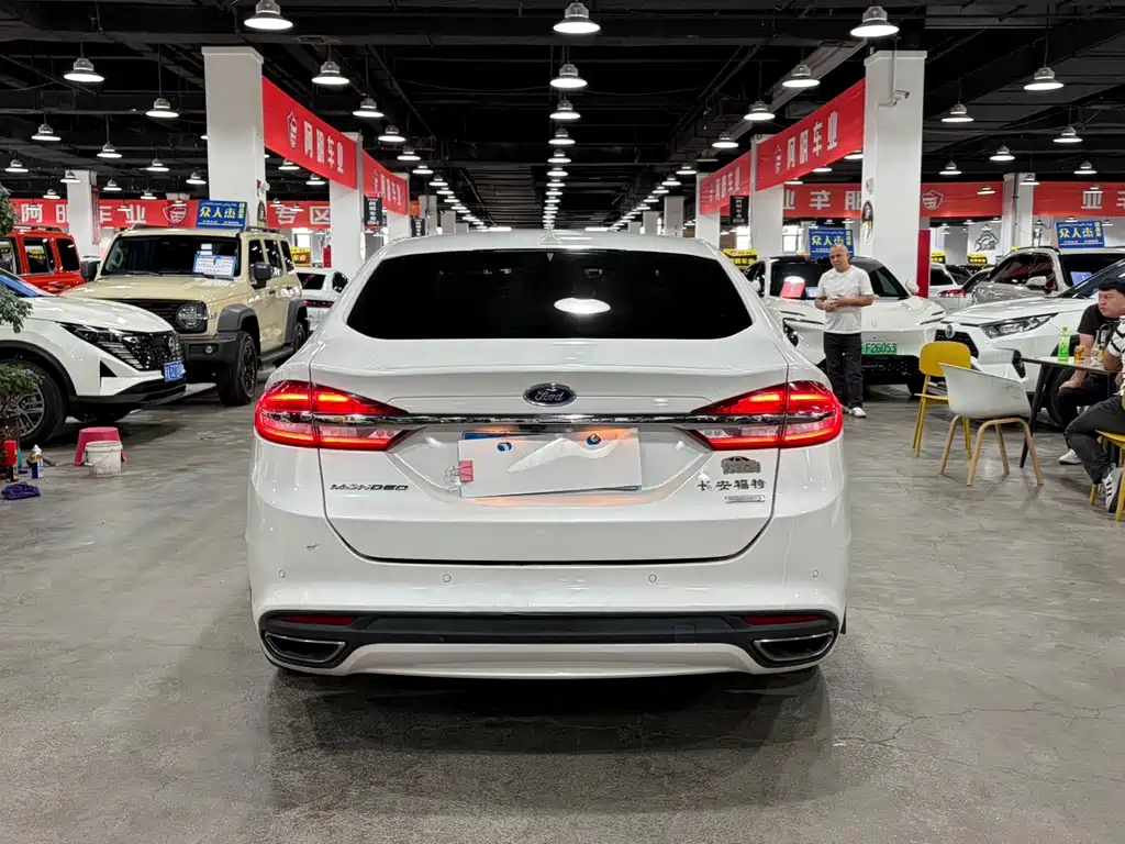 Ford Mondeo — миниатюра 4