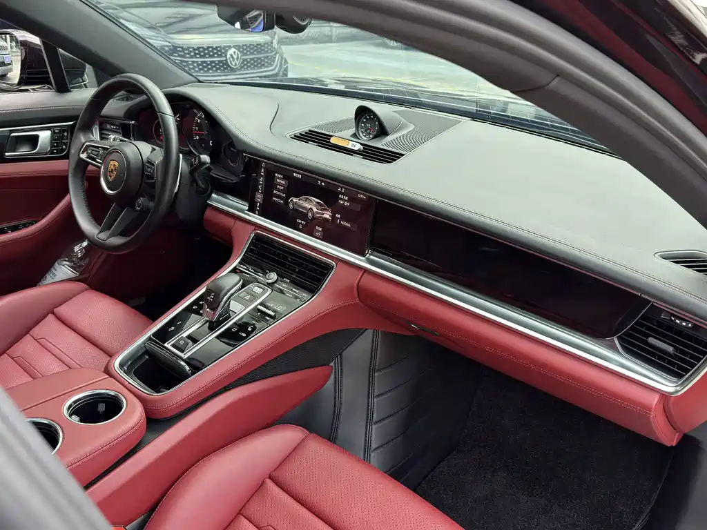 Porsche Panamera — миниатюра 8