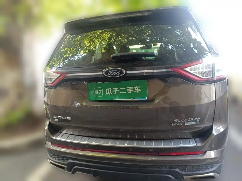 Ford Edge — миниатюра 3